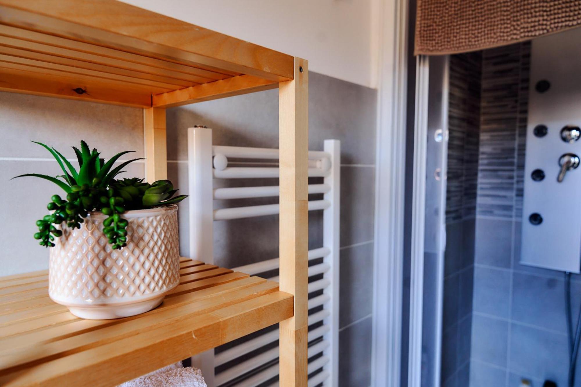 Casa Cornelia Station Apartment Rome Exterior photo